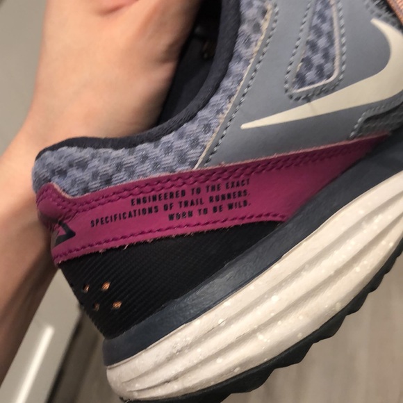 Nike trail sneakers size 7.5 - Picture 7 of 9